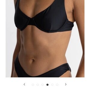 NWT Rhythm swim Classic Underwire Top